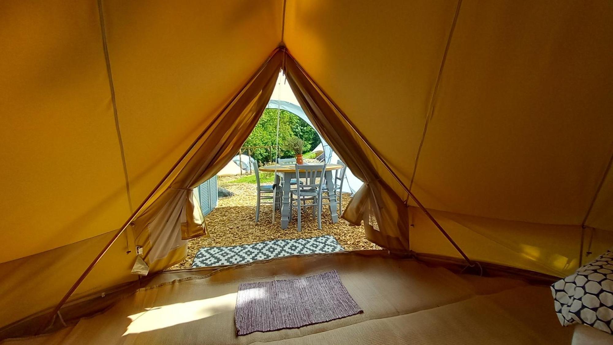 Tente Insolite En Pleine Nature Treduder Exterior photo
